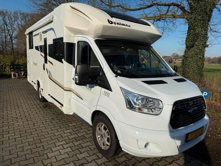 Benimar Tessoro 463, 5 gordelplaatsen, zeer lage kmstand, Caravans en Kamperen, Campers, Particulier, tot en met 5, Half-integraal