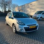 Renault Clio 1.2 Authentique 62.000KM NAP!, Auto's, Voorwielaandrijving, Stof, 74 pk, Zwart