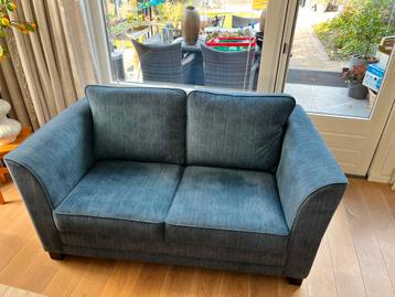 Tweezitsbank blauw beschikbaar voor biedingen