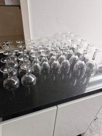 Antiek Kristal Glasservies 40 delig beschikbaar voor biedingen