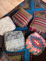 5 poufs, Ophalen, Zo goed als nieuw, Wit, Vierkant