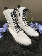 Veterboots wit maat 40, Wit, Lage of Enkellaarzen, Ophalen of Verzenden, Gedragen