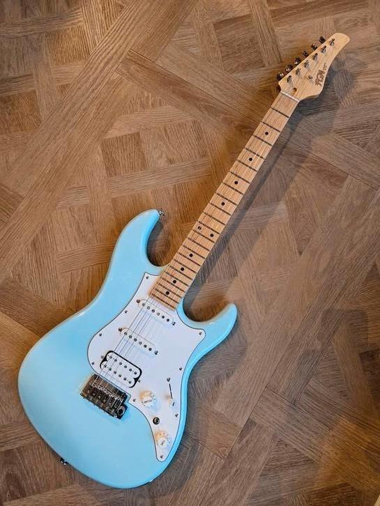 FGN Odyssey J-Standard | Strat | Japan | HSS | Als nieuw!, Muziek en Instrumenten, Snaarinstrumenten | Gitaren | Elektrisch, Zo goed als nieuw