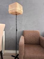 IKEA Stalamp met Houten Lampenkap, Huis en Inrichting, Lampen | Vloerlampen, Ophalen of Verzenden, Gebruikt, Hout