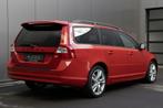 Volvo V70 2.5T Momentum Stoelverwarming|Xenon|230PK, Auto's, Stof, Gebruikt, 2521 cc, Handgeschakeld
