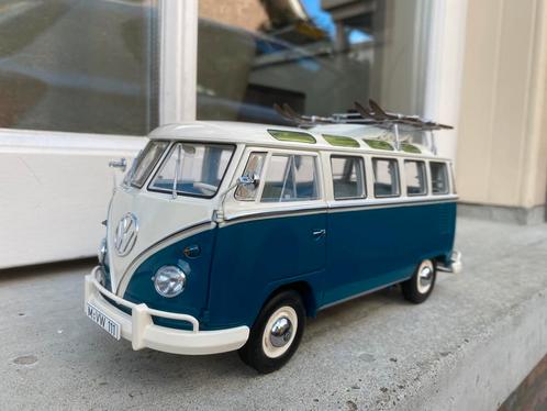 1:18 Volkswagen T1b Samba “Wintersport” 1962 Schuco / JJTOP, Hobby en Vrije tijd, Modelauto's | 1:18, Nieuw, Auto, Overige merken