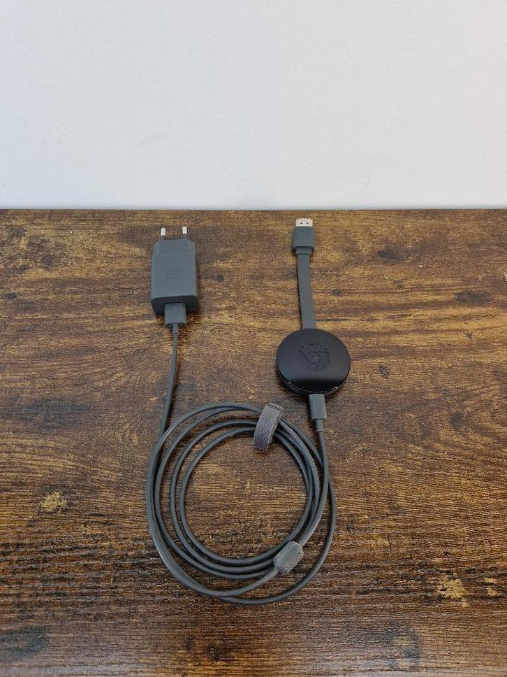 Google Chromecast nc2-6a5, Audio, Tv en Foto, Mediaspelers, Zo goed als nieuw, HDMI, USB 2.0, Ophalen of Verzenden
