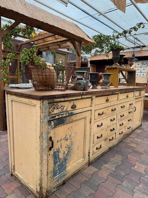 Robuust, werktafel, authentiek, sleutels,, Antiek en Kunst, Curiosa en Brocante, Ophalen
