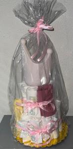 Luiertaart voor een meisje met kroon lamp, Kinderen en Baby's, Ophalen, Nieuw, Kraamcadeau