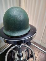 Schlueter S 25 A  M1 helm Frontseam, Verzamelen, Ophalen of Verzenden, Landmacht, Amerika, Helm of Baret