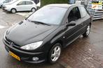 Peugeot 206 1.6-16V Griffe leer,airco,trekhaak, Origineel Nederlands, Te koop, 988 kg, 5 stoelen