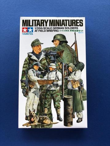 tamiya 35212 German Soldiers at Field Briefing 1/35 beschikbaar voor biedingen