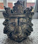 Leeuwenkop met kroon - Decoratief bloempot, 25 tot 40 cm, Overige materialen, Rond, Ophalen of Verzenden