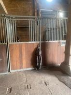 Corton Stalwand Voorwand luikje voerbak, paardenbox, Dieren en Toebehoren, 1 paard of pony, Stalling