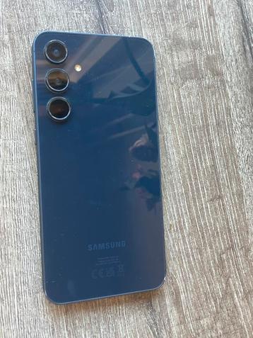 Samsung S23 nieuwstaat  beschikbaar voor biedingen