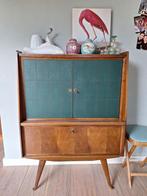 Engelse vintage drankenkastje, dranken kabinet, highboard, Huis en Inrichting, Ophalen, Vintage, Zo goed als nieuw, Retro vintage