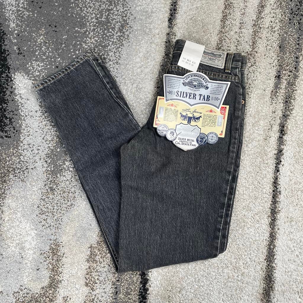 Vintage deadstock new Levi’s silver tab baggy y2k jeans, Ahmadazz20089@gmail.com, Nieuw, W28 - W29 (confectie 36), Maldegemstraat 53