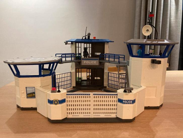 PLAYMOBIL City Action politiebureau met gevangenis 6919, Kinderen en Baby's, Speelgoed | Playmobil, Gebruikt, Ophalen of Verzenden