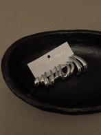 Set zilverkleurige oorbellen , nieuw, Ophalen of Verzenden, Nieuw, Zilver, Hangers