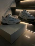 Schoenen, Kleding | Heren, Schoenen, Wit, Ophalen of Verzenden, Represent, Sneakers of Gympen