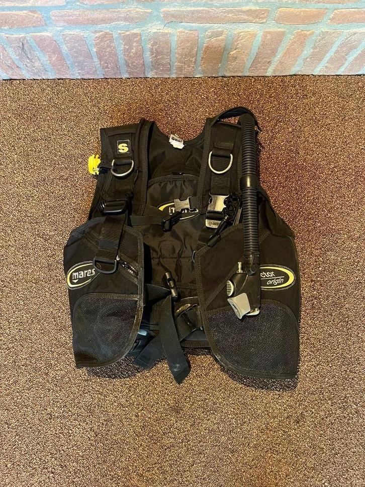 Trimvest maat S- Mares vector origin, Watersport en Boten, Duiken, Gebruikt, Trimvest of Wing, Ophalen of Verzenden