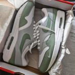 Nike air max one 1 spiral sage us 11 eu 45 DS, Kleding | Heren, Schoenen, Ophalen, Overige kleuren, Nike, Nieuw