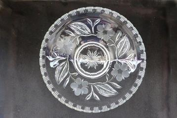 NIEUWE prachtige mooi bewerkte (fruit) schaal !!! beschikbaar voor biedingen