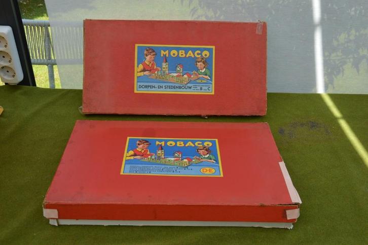 2 oude Mobaco dozen dorpen en stedenbouw van doos B en C+DE, Antiek en Kunst, Antiek | Speelgoed, Ophalen of Verzenden