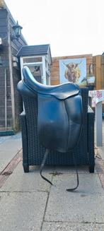 Hulsebos wb4, 17,5 inch zeer nette staat, Dieren en Toebehoren, Paarden en Pony's | Zadels, Ophalen, Zo goed als nieuw, Dressuur
