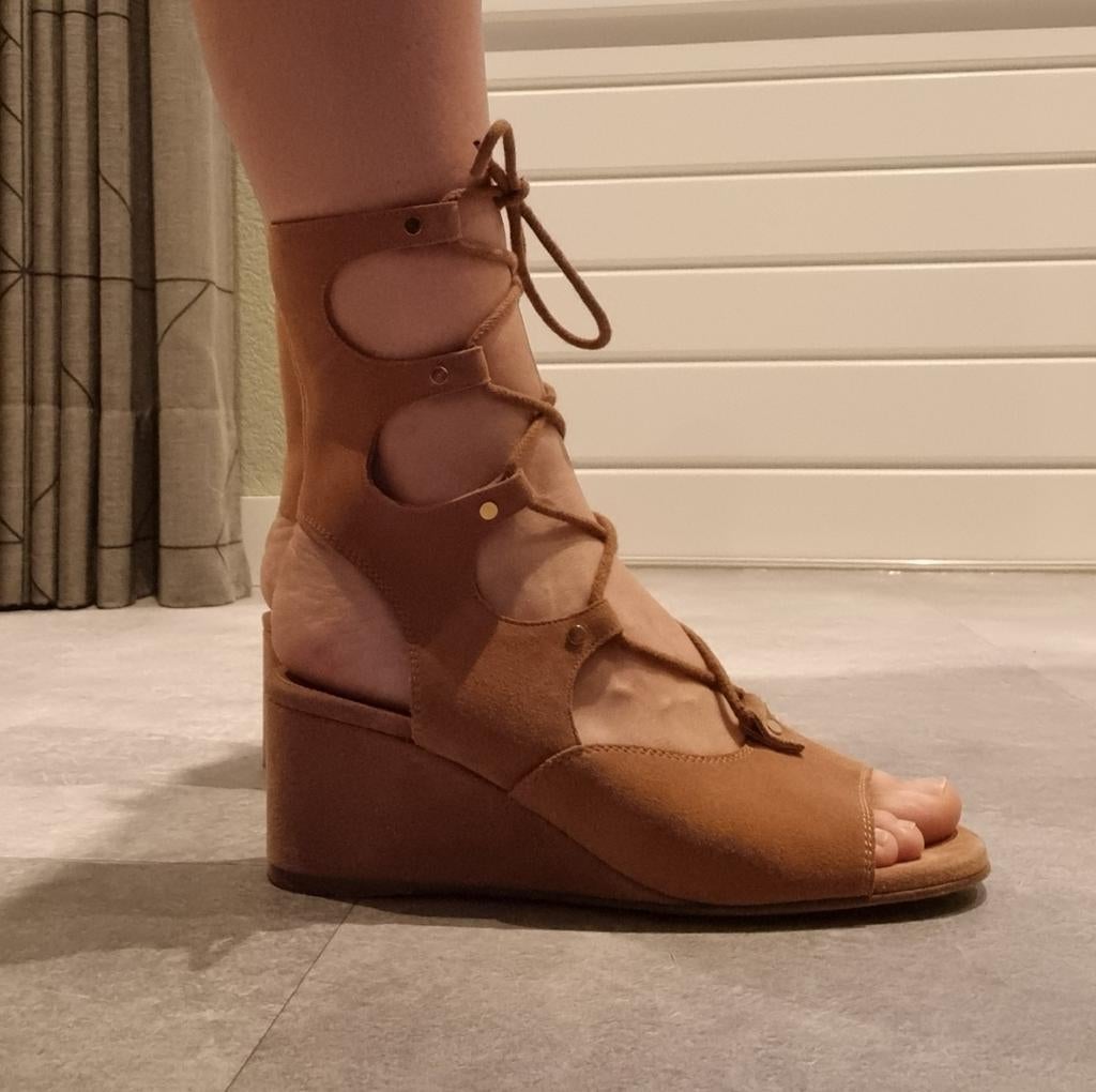 Chloé Cognac Sandalen - Maat 39.5 - Hele goede staat!, Kleding | Dames, Schoenen, Bruin, Chloé, Zo goed als nieuw, Sandalen of Muiltjes