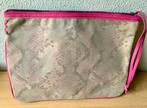 Nieuw! Just Cavalli toilettas Creme roze snake dessin. Groot, Ophalen of Verzenden, Nieuw, Overige kleuren, Dame