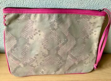 Nieuw! Just Cavalli toilettas Creme roze snake dessin. Groot beschikbaar voor biedingen