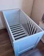 Gratis af te halen: mooie lichtblauwe ledikant, Ophalen, Zo goed als nieuw, Ledikant