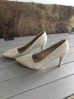 Pumps goud 39, Kleding | Dames, Schoenen, Ophalen of Verzenden, Zo goed als nieuw, Overige kleuren