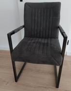 4 eetkamerstoelen van Pronto, Ophalen