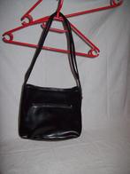 1 zwarte Solano schoudertas kunstleer 25X25cm., Ophalen of Verzenden, Gebruikt, Zwart, Schoudertasje