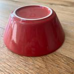 Schaaltje Iittala Teema rood, Huis en Inrichting, Gebruikt, Ophalen of Verzenden, Schaal of Schalen, Overige stijlen