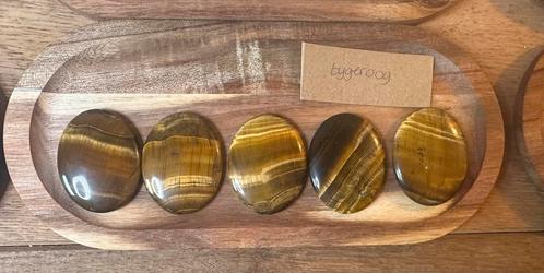 Tijgeroog | worry stone | €6,95 p.s, Verzamelen, Mineralen en Fossielen, Mineraal, Ophalen of Verzenden