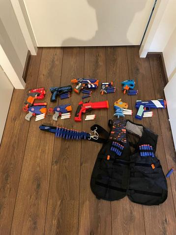 Nerf ‘s met kogel fest en kogel riem beschikbaar voor biedingen