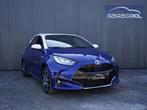 Toyota Yaris 1.5 Hybrid Launch Edition Two Tone / 17'' LM ve, 450 kg, Gebruikt, Euro 6, Blauw