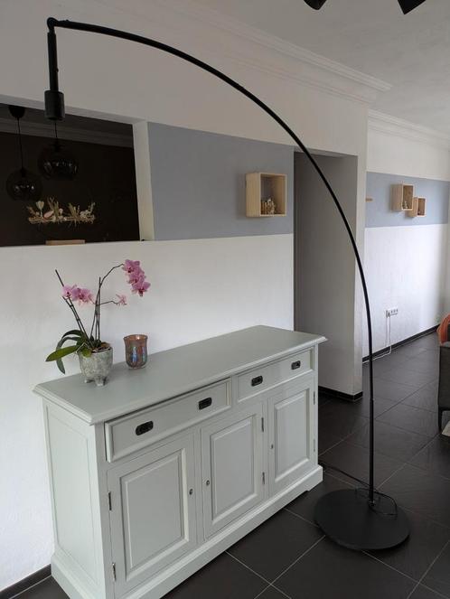 Ikea lamp SKAFTET,
Staande lampvoet, boog, zwart, Huis en Inrichting, Lampen | Vloerlampen, Zo goed als nieuw, Ophalen