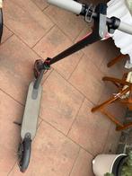 Elecrische Step DEFECT ( gas knop werkt niet ), Fietsen en Brommers, Steps, Ophalen of Verzenden, Zo goed als nieuw, Elektrische step (E-scooter)