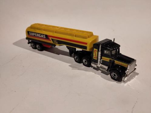 Matchbox Lesney Peterbilt Petrol Tanker Supergas, Hobby en Vrije tijd, Modelauto's | 1:87, Zo goed als nieuw, Bus of Vrachtwagen