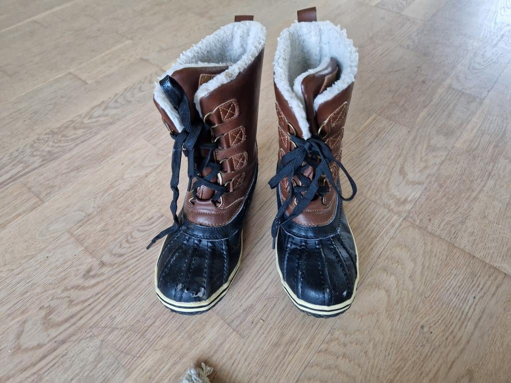 Helly Hansen Snowboots Maat 36/37, Ophalen of Verzenden, Gebruikt, Jongen of Meisje