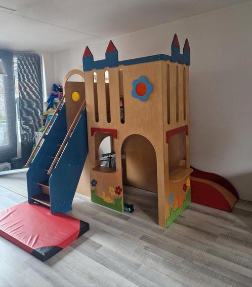 Castilo Speelhuis met Glijbaan, Kinderen en Baby's, Overige Kinderen en Baby's, Zo goed als nieuw, Ophalen of Verzenden