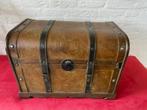 Vintage (schat?) kist uit India, Minder dan 50 cm, Gebruikt, Ophalen of Verzenden, Minder dan 50 cm