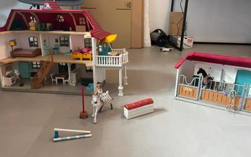 Schleich Horse Club - Lakeside landhuis en -stal 42706 beschikbaar voor biedingen