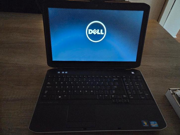 Dell laptop, Computers en Software, Windows Laptops, Gebruikt, 17 inch of meer, SSD, 2 tot 3 Ghz, 8 GB, Qwerty, Ophalen of Verzenden