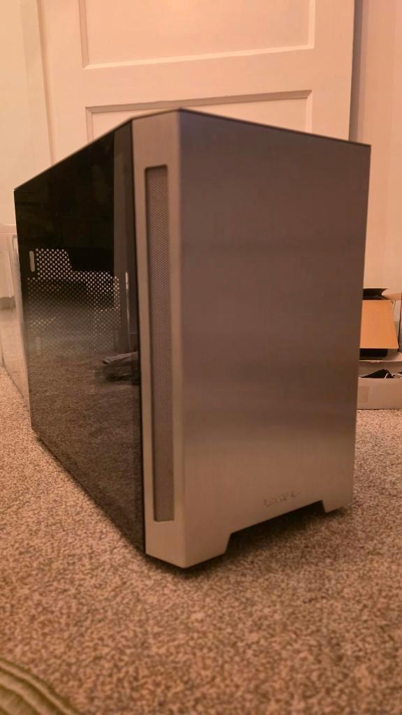 Lian Li TU150 pc behuizing kast, Computers en Software, Computerbehuizingen, Zo goed als nieuw, Ophalen of Verzenden
