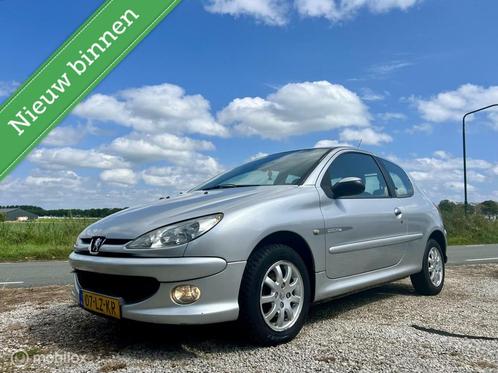Peugeot 206 1.4 Quiksilver, BJ 2003 Nette Auto, Airco, Auto's, Peugeot, Bedrijf, Te koop, Airbags, Airconditioning, Elektrische ramen